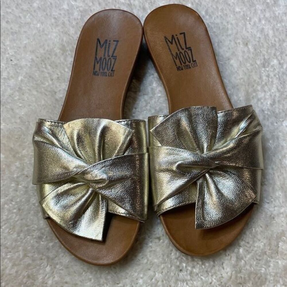 Miz Mooz Metallic Gold Bow Knot Slide Sandals Women’s Sz 6